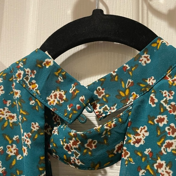 Sandy & Co. Green Floral Dress - Picture 5 of 7